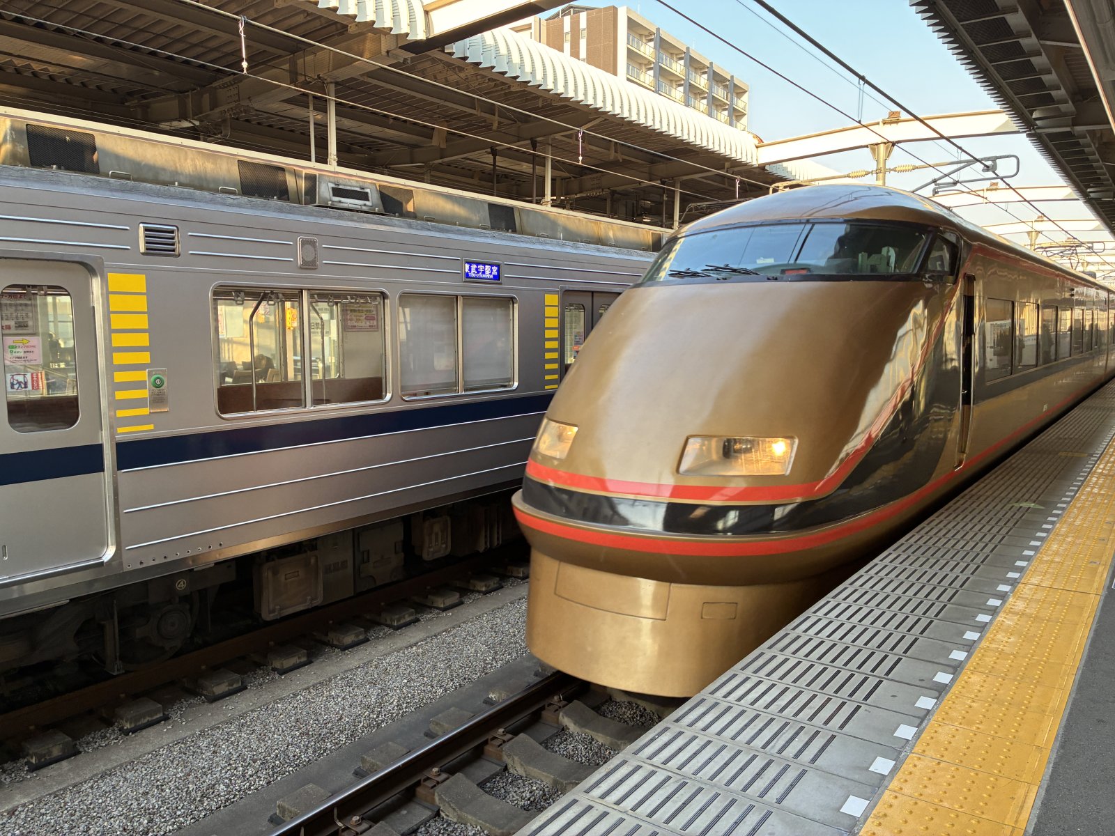 東武特急 リバティで行く栃木の旅 其の三：昭和の残像と、北千住経由の回り道